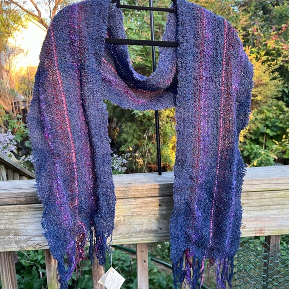 NWT Handmade Wool/Mohair Fringed Scarf Made In Camphill Community Dingle Ireland - Picture 6 of 16